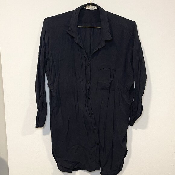 Moss Copenhagen Oversized Button Down - Picture 1 of 4